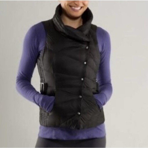 Lululemon RARE “Get Down” Black Quilted Puffer Reversible Down Vest Size XS/S -4